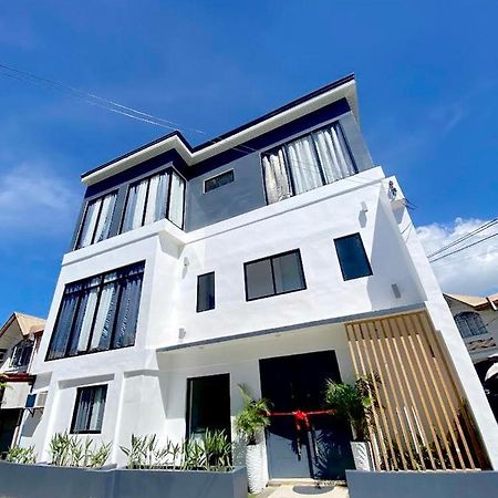 New Modern Home Near Airport, Beach And Fast Wi-Fi Sudtungan 外观 照片